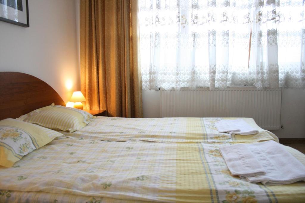 Korina Sky Hotel Банско Экстерьер фото